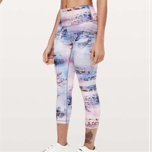 lululemon Wunder Under capri Tights in Sunrise Silhouette Multi size 6